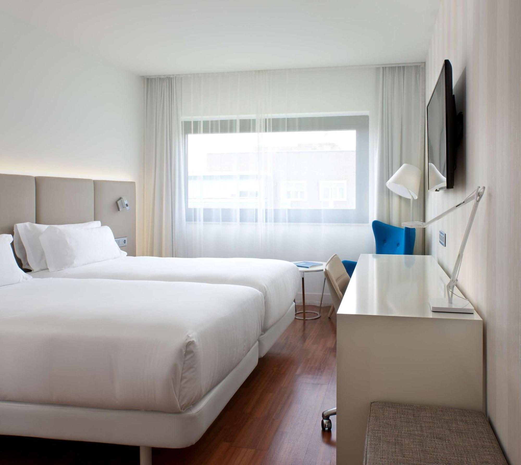 Nh Madrid Ventas Hotel Exterior photo